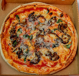 Photo n°19 de Le Due Sicilie - Food truck - Place du marché Chaville à Chaville (Pizzas à emporter)