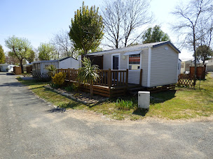 Photo n°4 de Camping - Ile de Ré - Les Acacias à Rivedoux-Plage (Terrain de camping)