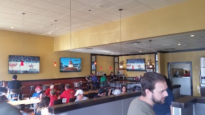 Photos of Wings N Things