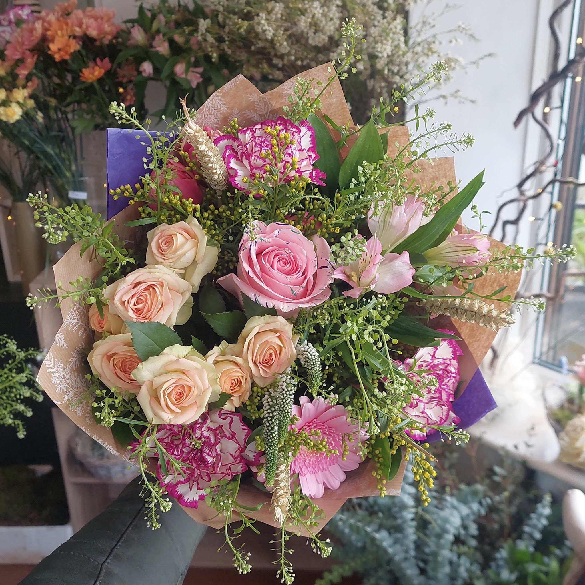 Flowers In The Studio - Florists - photo 1