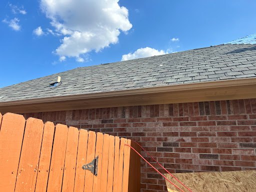 Upscale Roofing - Visual
