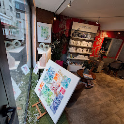 Photo n°1 de Lise Valere à Clermont-Ferrand (Salon de coiffure)