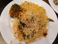 Madina Yakhni Pulao – Cafe Madina multan