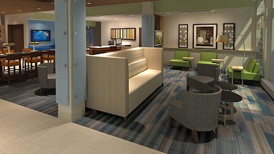 Holiday Inn Express & Suites Staunton