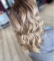 Photo n°9 de CL Coiffure à Épernay (Salon de coiffure)