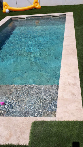 Photo de Pro Piscines Construction à Méounes-lès-Montrieux (83136)