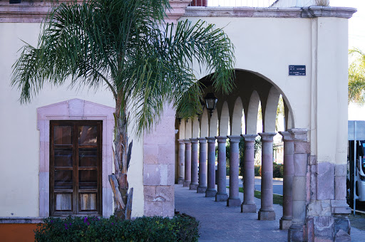 Edificio Municipal El Llano - Visual