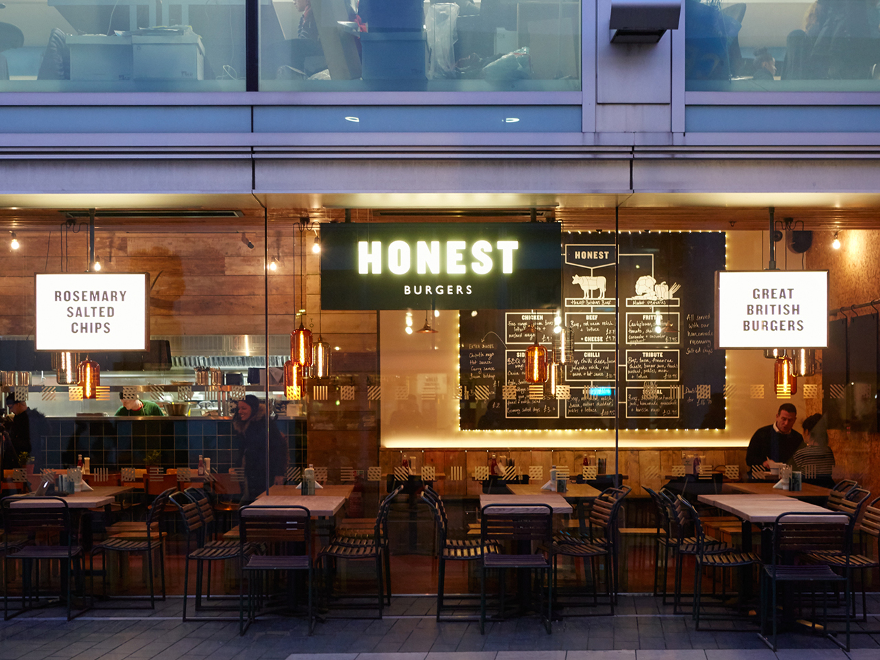 Discover a delightful array of restaurants near the Royal Festival Hall in London. From Italian trattorias to Mexican taquerias and French bistros, explore the diverse culinary scene that awaits you. Find the perfect spot to satisfy your cravings and indulge in a memorable dining experience.