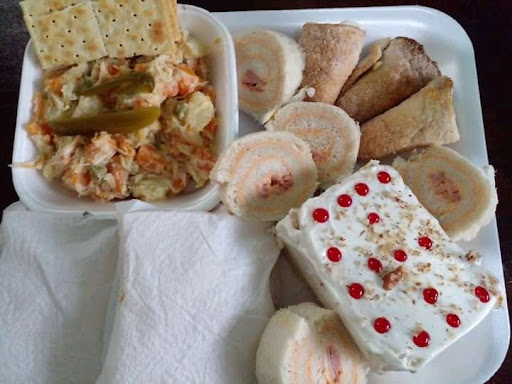 Antojitos , Bocadillos Fiesteros y Botanas de Pescados y Mariscos "YADE" - Thumbnail