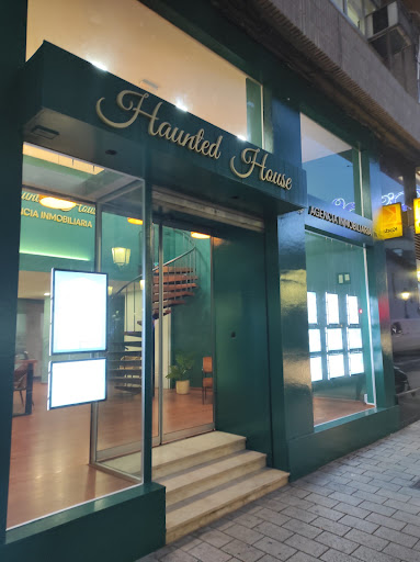 Inmobiliaria Haunted House