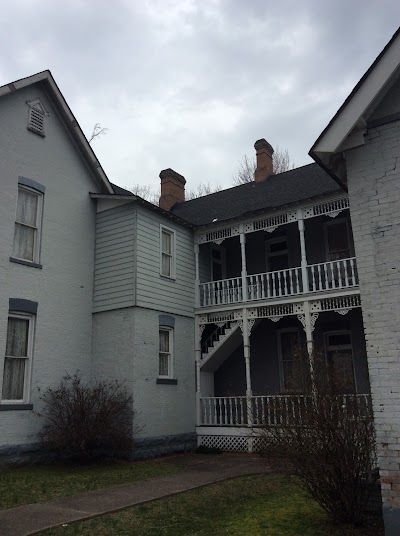 Photos of Falcon Rest Mansion & Gardens