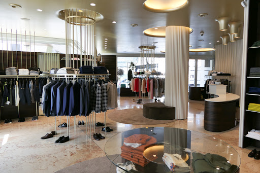 Inà Boutique Gallery - Italy