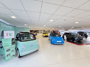 Photo n°1 de Gerard Lacomare SAS Fiat à Arles (Vendeur de voitures d'occasion)