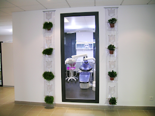 Photo n°6 de SBR Schneider et Boisson Réunis à Wittelsheim (Magasin d'articles dentaires)