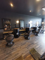 Photo n°10 de The Bridge Barber à Le Plessis-Belleville (Salon de coiffure)