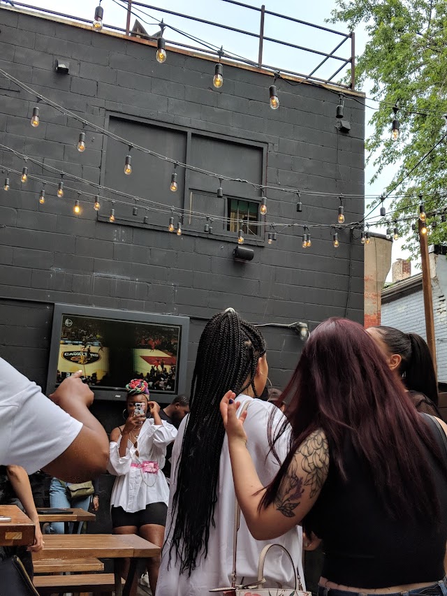 Socialite Restaurant & Bar