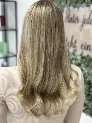 Salon Malliá - Thumbnail