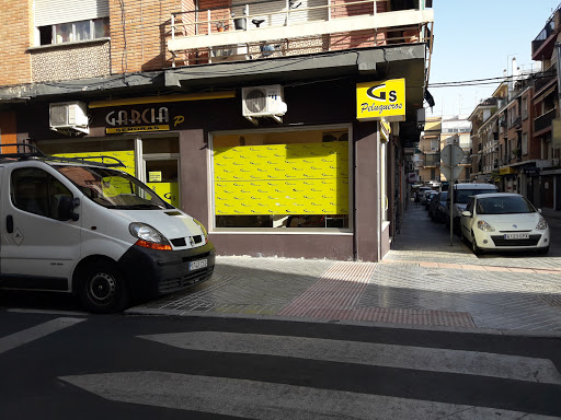García Peluquería de Caballeros Gallery - Spain