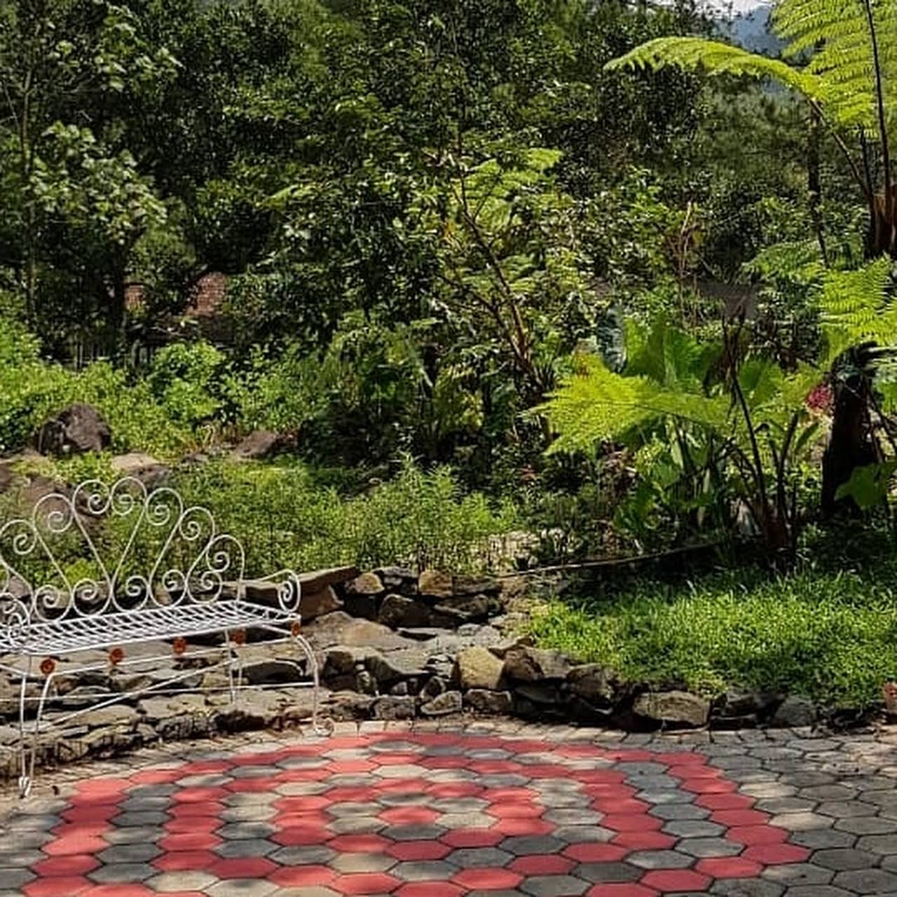 Taman Kemesraan - Tujuan Wisata