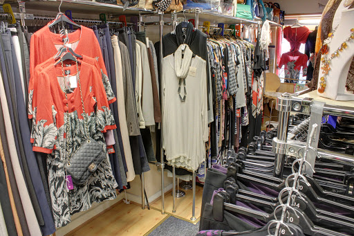 Leman's Fashion Shops - Thumbnail