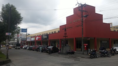Photos of La Popa Industrial Commercial Center