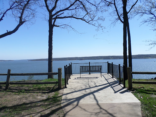 Coves At Bird Island