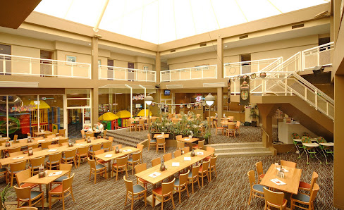 The Lighthouse Hotel 33 Victoria St, Ulverstone TAS 7315, Australia