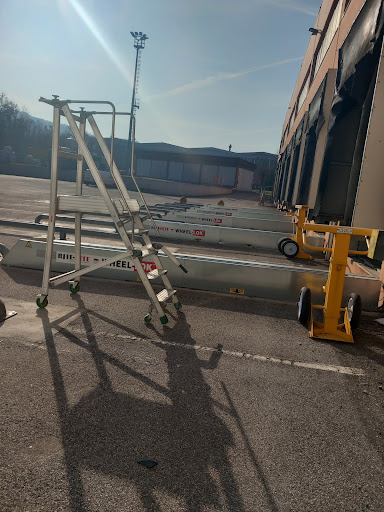 Parcheggio Sherwin & Williams Gallery - Italy