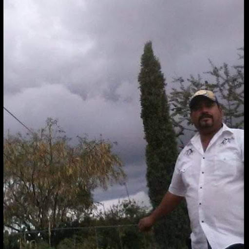 Abarrotes La Chatita y el chivero - Thumbnail