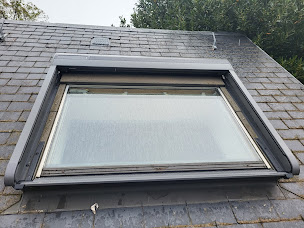 Photo n°24 de Menuiserie M.Mesnel à Rugles (Magasin de stores et de rideaux)