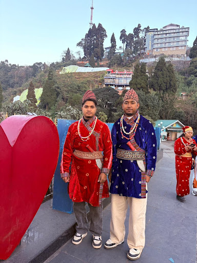 Happy Customers from Assam Exploring the Beauty of Darjeeling 🌄 post image