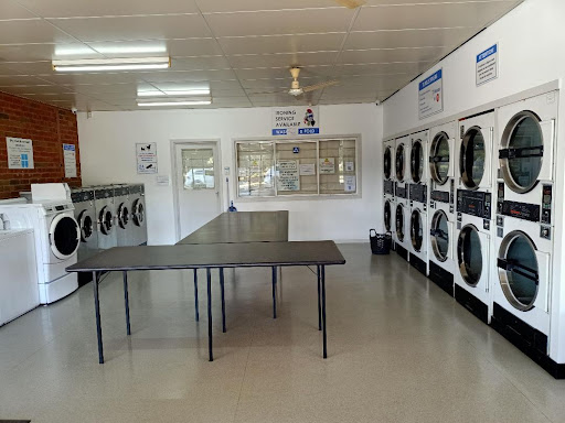 Bright n Bubbly laundry - Thumbnail