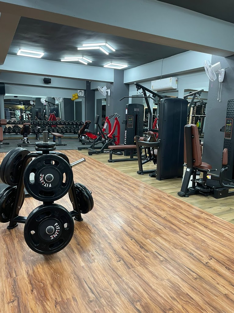 Sweatup The Luxury Gym