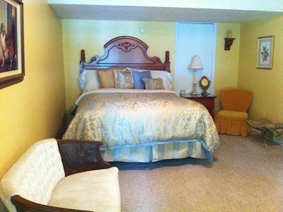 Acorn Lake Bed & Breakfast