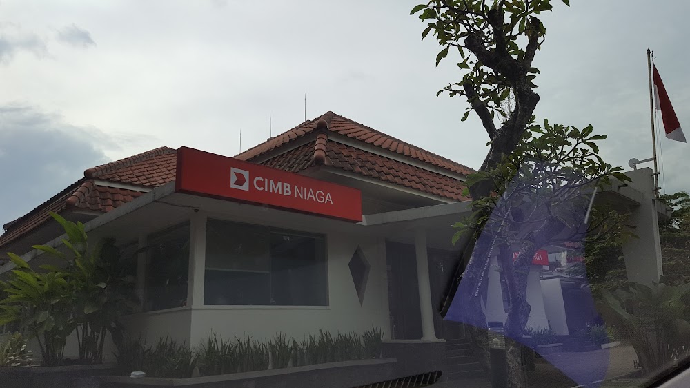 Bank Cimb Niaga Dago Jl Ir H Juanda No 165 Kel Lebak Siliwangi Kec Coblong Lb Siliwangi Coblong Kota Bandung Jawa Barat 40132 Indonesia