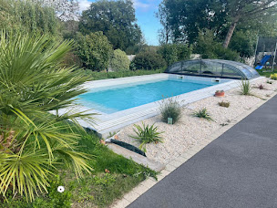 Photo n°3 de Inspiration Piscine à Nivillac (Magasin de matériel pour piscines)