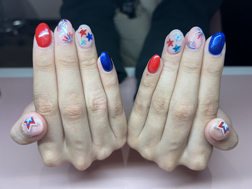 Manis By Myra - New Zealand