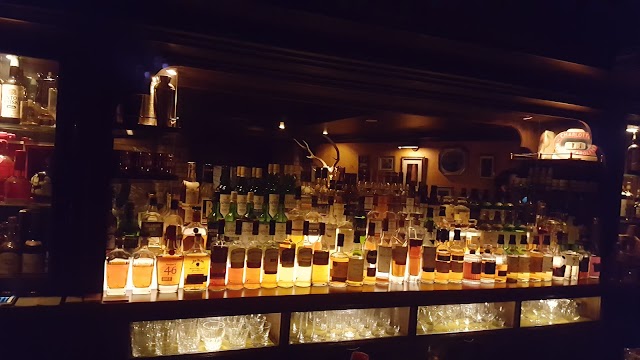 APOLLO BAR