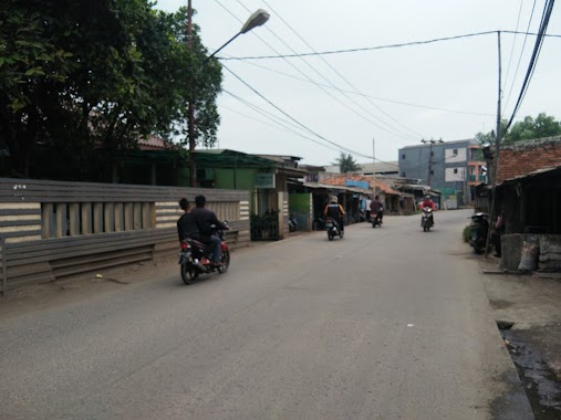 Klinik Bidan Uung Ku'malasari, Author: Ifung Jacob