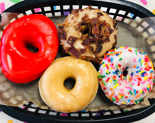 Livi Lee's Donuts - Thumbnail
