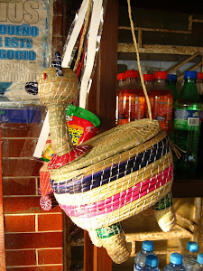 El Garrafon (Vino Y Pisco) 9