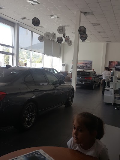 Photos of Kosifler Oto Samsun BMW Yetkili Satıcısı ve Yetkili Servisi