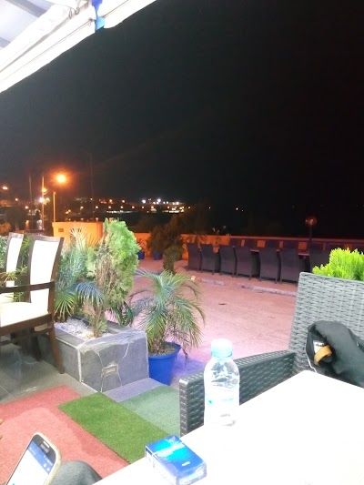 Photos of Caf&eacute; LA MARINA