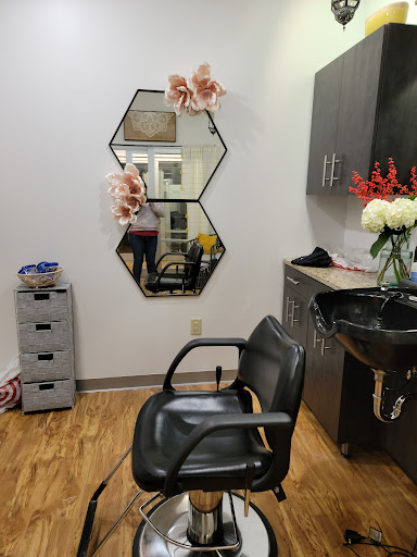 Honey B Salon - Thumbnail