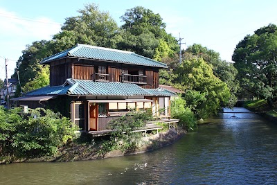 水辺のカフェ 三宅商店 酒津