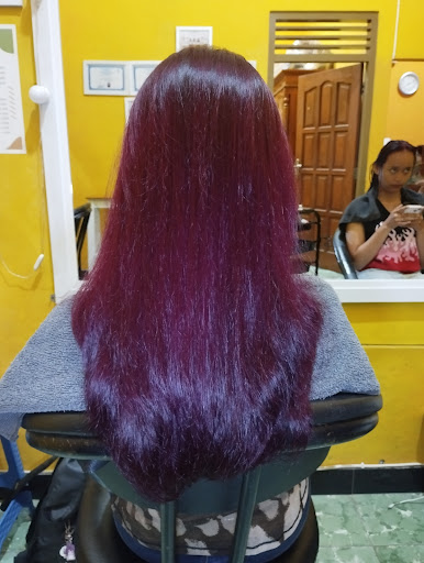 ARNARA BEAUTY SALON & SPA