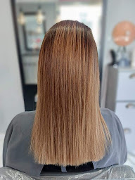 Photo n°10 de L' ATELIER D'ANAIS à La Chapelle-d'Armentières (Salon de coiffure)