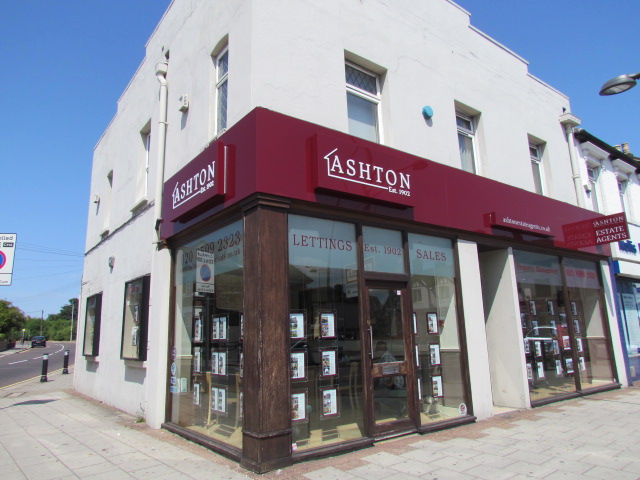 Balgores Chadwell Heath Inc. Ashtons photo 2