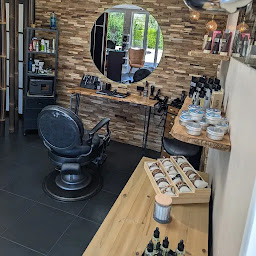 Photo n°16 de Apparence Coiffure & J' Barber à Molinet (Salon de coiffure)