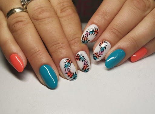 Pear's Nails - Visual